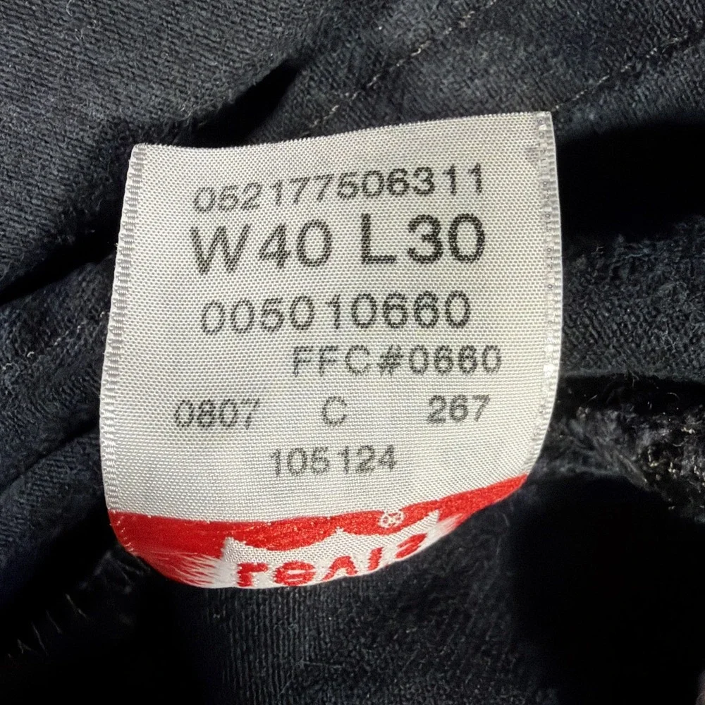 Levis 501 Button Fly Black Jeans Mens‎ 40 X 30 (FITS 37 X 29) Cotton Denim